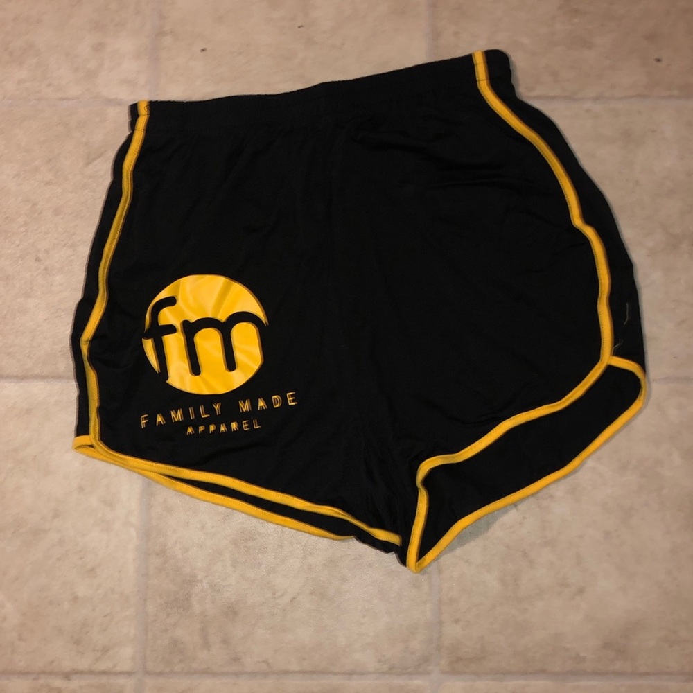 Familymade shorts